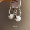 Silver Needle Round Pearl Earrings French Retro Court Style Simple Fashion Earrings Light Luxury High-end Earrings