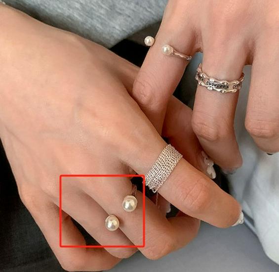 Niche High-End Multi-Layer Pearl Ring for Women – Unique Fashion Statement for Any Occasion