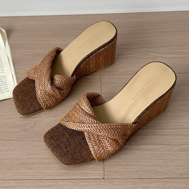 Fashion Designer Pleated Women's Slippers Weave Wedges Shoes Fashion Casual Sandals 2025 Summer New Flip Flops Dress Sandalias De Mujer