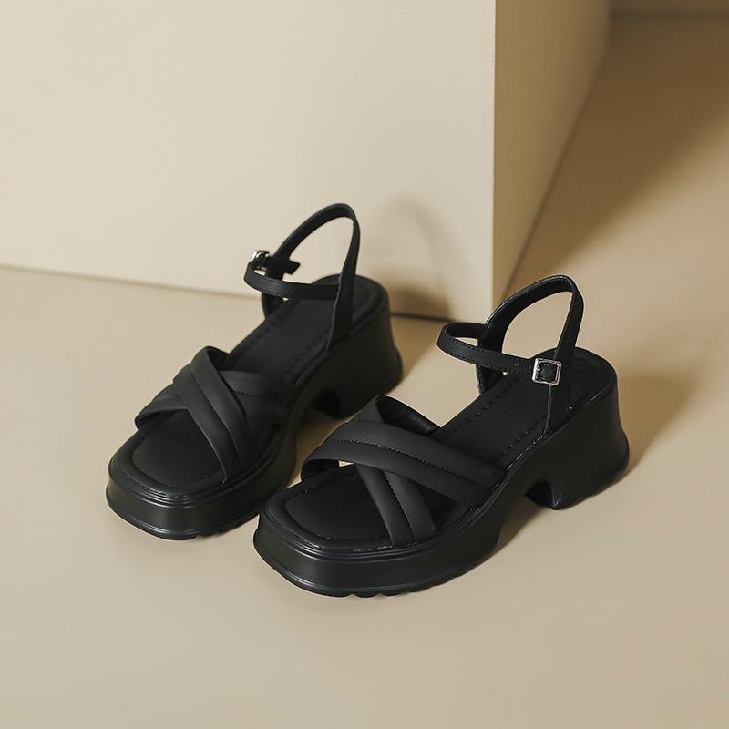 

Римские сандалии на толстом каблуке и толстой подошве для женщин с высоким каблуком, перекрещенными ремешками и пряжками с одной перекладиной 40