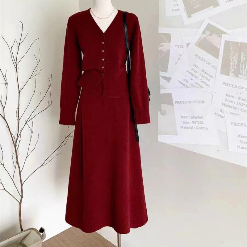 Women's Autumn and Winter Solid Colour Knitted Cardigan Skirt Two-piece Set