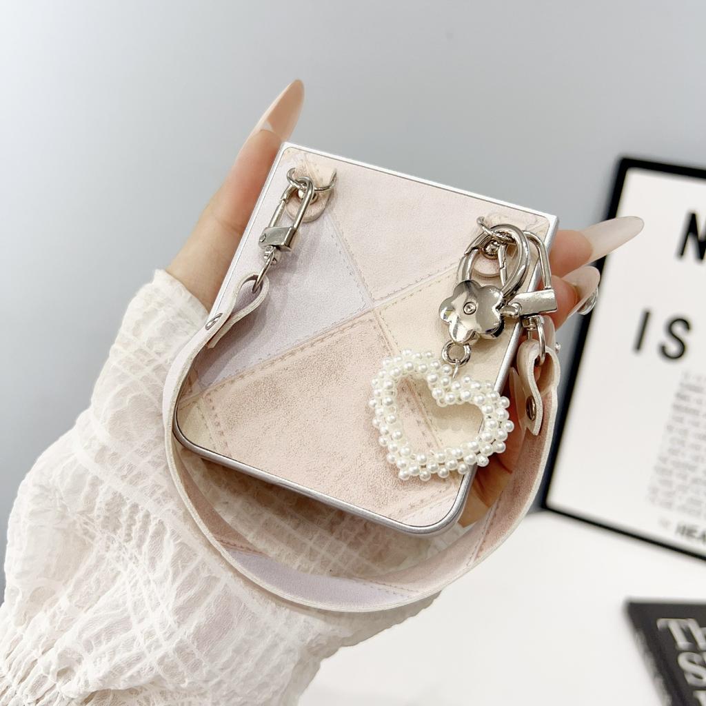 For Samsung Galaxy Z Flip5 5G Case Retro Rhombus PU+PC Phone Cover with Love Pendant and Strap