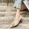 Single Shoes Women's 2025 New Spring and Autumn Pointed Champagne Wedding Shoes Bridal Shoes Autumn Wedding Dress Thick Heel High Heels Women