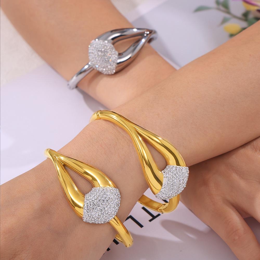 Chic Titanium Steel Bracelet with Inlaid Diamonds - Elegant, Simple Design for Women