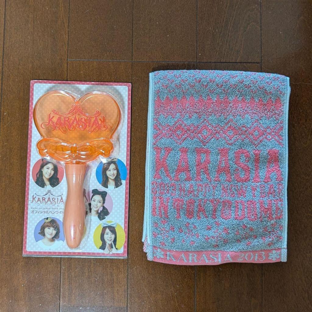 [USED] KARA CD Penlight Towel Flyer