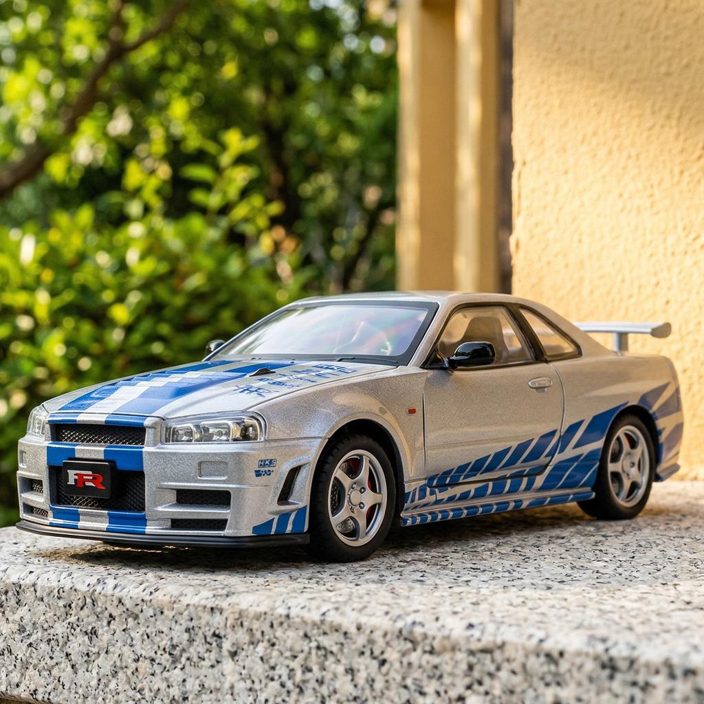 JDM 1:24 Nissan GTR R34 Supercar Alloy Metal Diecast Model Car Desktop Display Collectible Gift Ornament Holiday Present For Boy