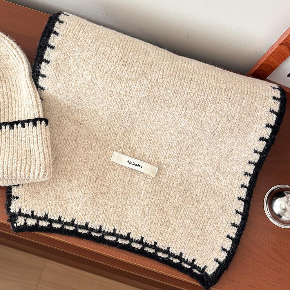 Korean commuter fashion versatile locked edge knitted scarf women's autumn and winter manufacturers wholesale warm and cold knitted hat