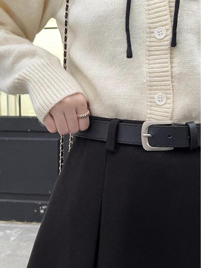 New 2024 Chic Retro Woolen A-Line High Waist Pleated Mini Skirt for Women