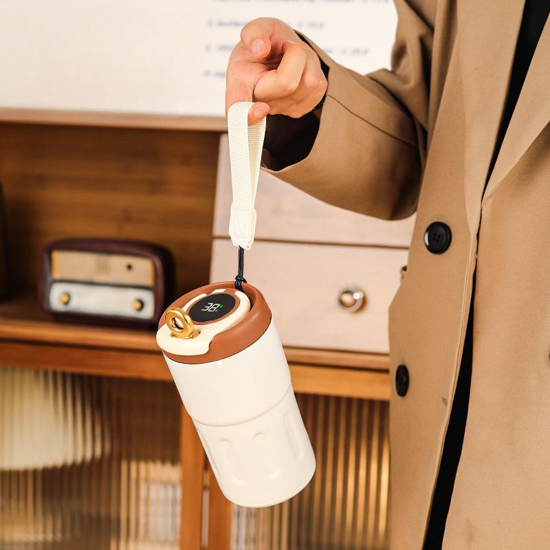 

Высококачественная умная кружка из нержавеющей стали 316, автомобильные кофейные чашки для мужчин и женщин с ручками для студентов, сопровождающие чашки, подарки 450ml