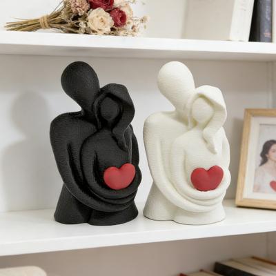 3D Printed Hugging Couple Figurine Valentine's Day Love Heart Couple Statue Home Office Desktop Decoration Ornament