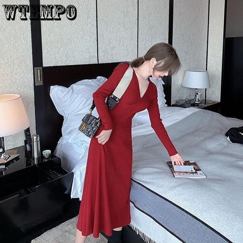 

Женское трикотажное платье весенне-осеннего сезона с Низ V-образным вырезом на уровне колена и талии XL красный