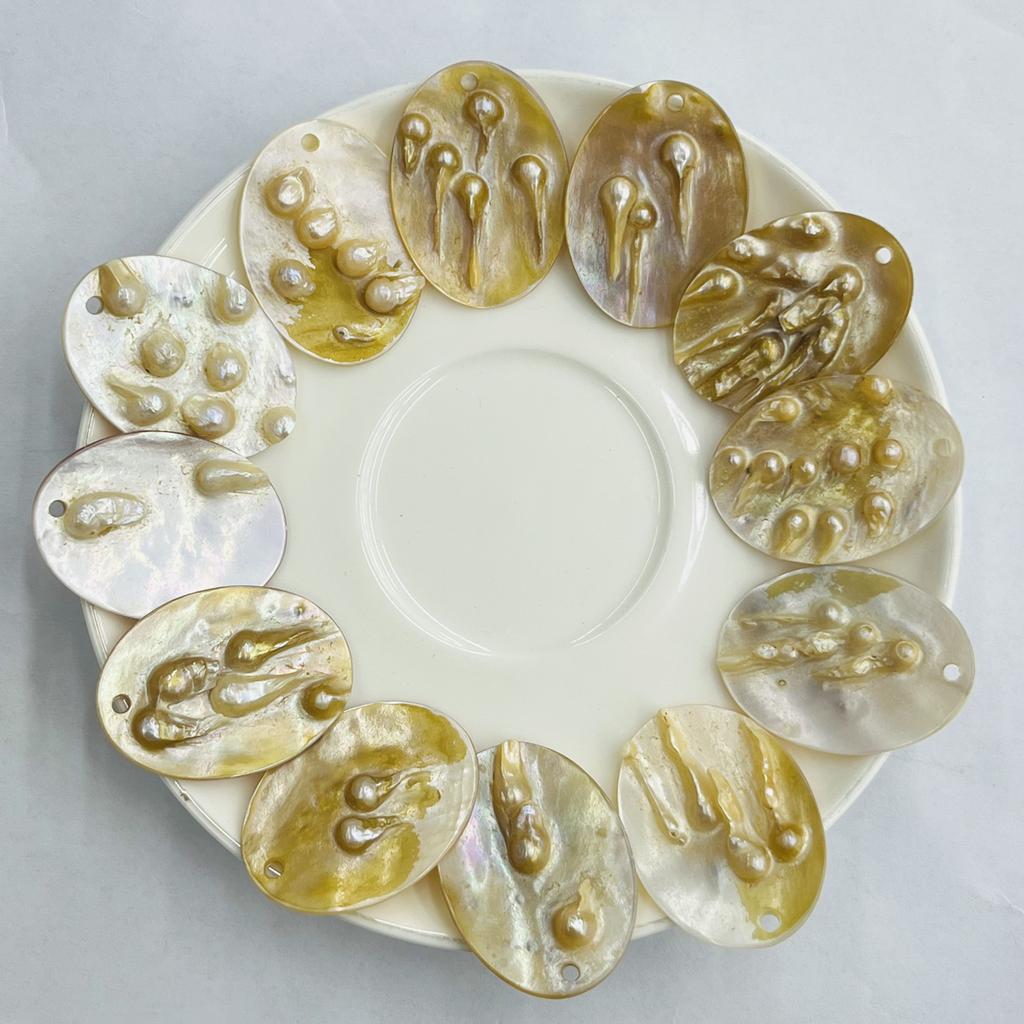 3Pcs, Natural Shell Mother of Pearl Beads with Holes, Boho Handcrafted Oval Loose Beads, 28×38mm, for DIY Necklace, Jewellery Making, Festive Crafts