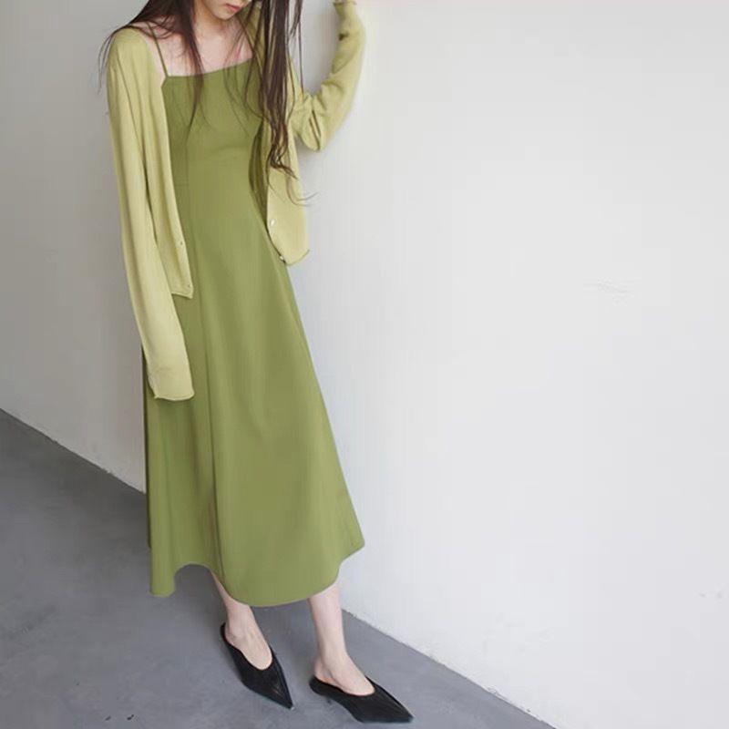 Avocadogrünes Neckholder-Kleid für den Sommer, französisches Senioren-Gefühl für die Taille, langes Kleid