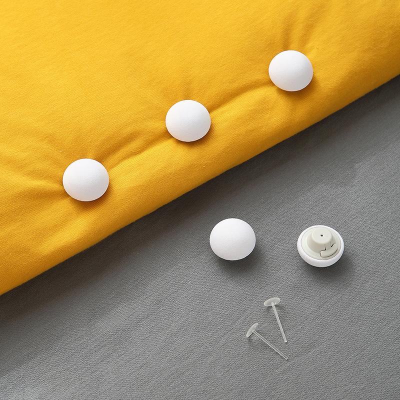 The Needle-free Mushroom Quilt Holder and Plastic Safety Bed Sheet Holder Come with A One-click Unlock Function