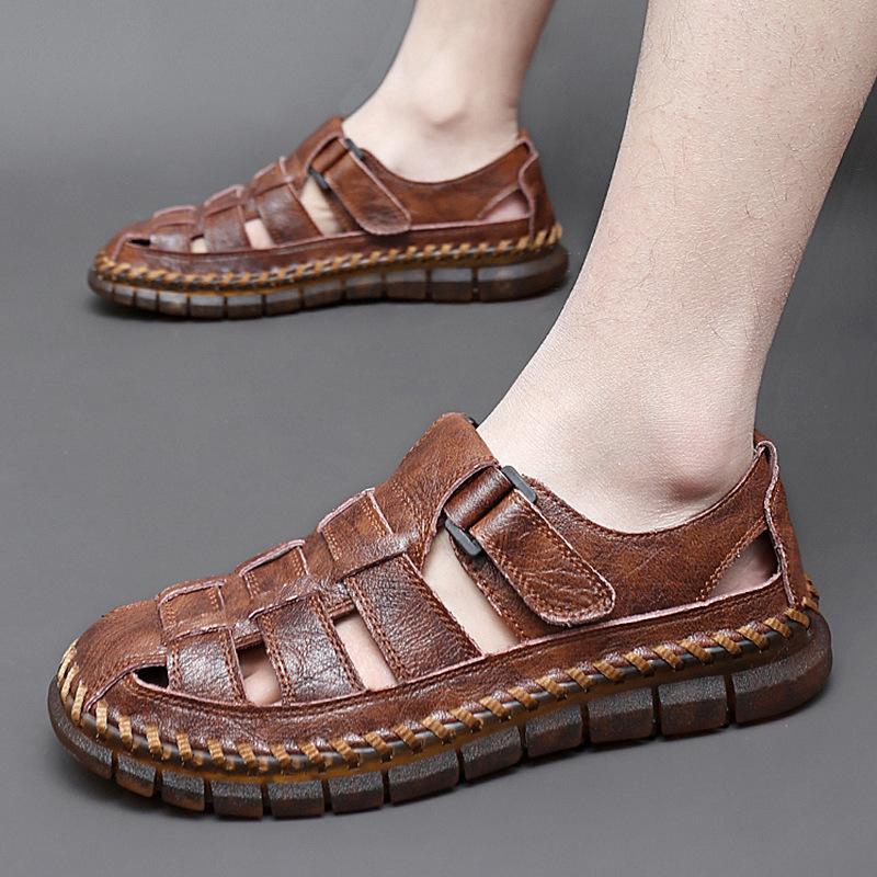 Large Size Men's Beach Sandals Retro Summer Hollow Hole Shoes Casual Men's Sandals Pedal