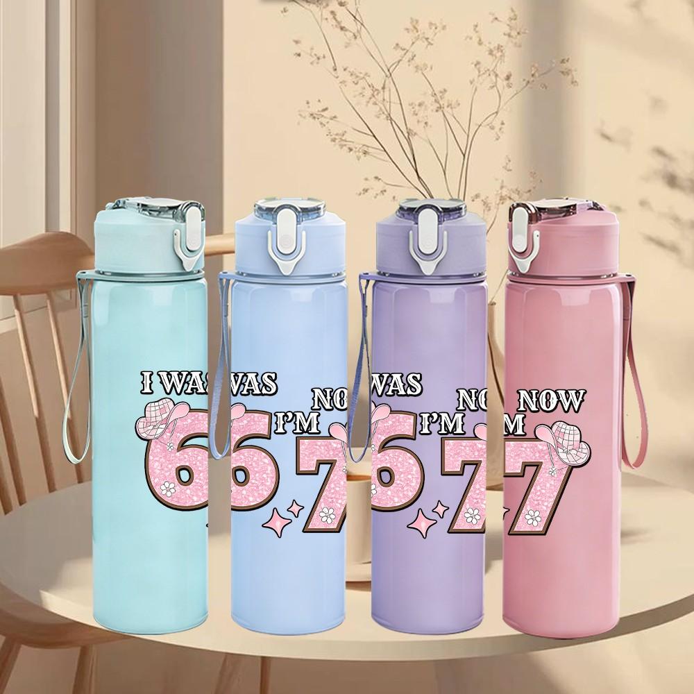 1PC Soft Pink Sixty Seven Number Print 750ml Color Plastic Sports Water Bottle Leakproof Flip Straw Lid Suitable for Sports Office Home Use