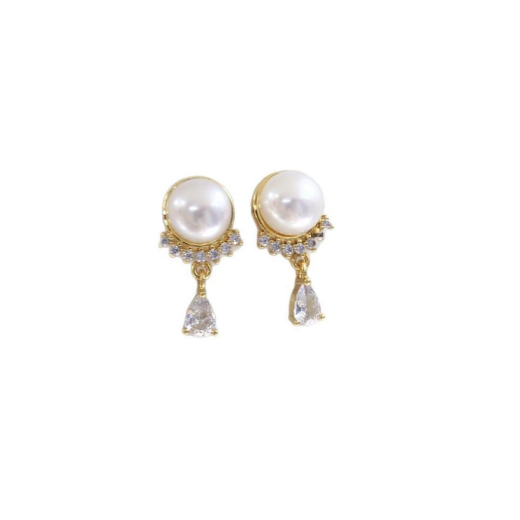 Zhuji Exquisite Freshwater Pearl & Zircon Stud Earrings - Elegant, Simple, Lively
