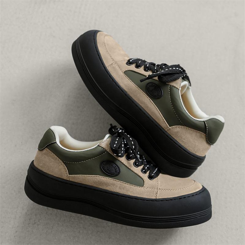 

Korean version of thick-soled big-head casual board shoes men s 2025 new contrasting color light-mouth versatile lace-up men s sports shoes 38