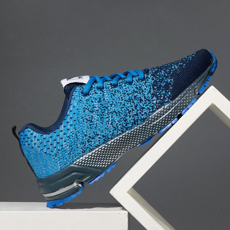 Lightweight Large Size Flying Line Running Shoes Fashion Mesh Flyknit Breathable Casual Outdoor Sneakers