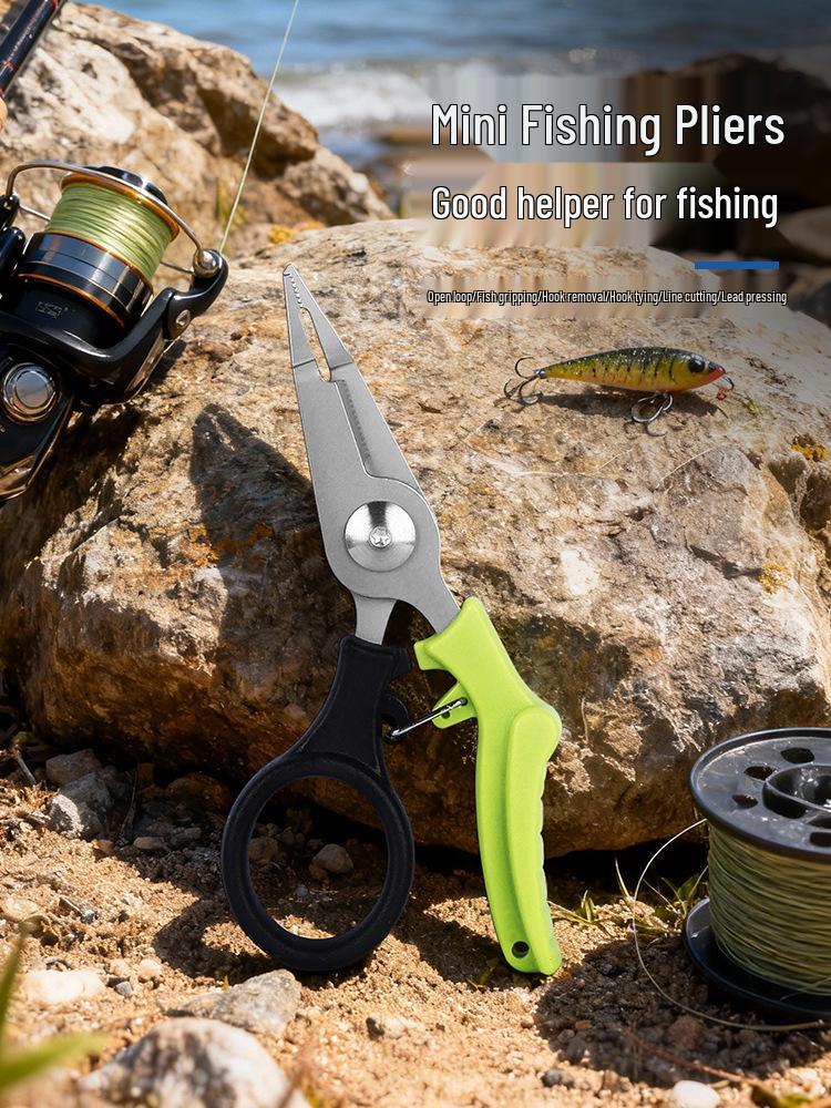 Multi-functional Fishing Scissors: Mini Portable Lure Pliers and Cutter Set