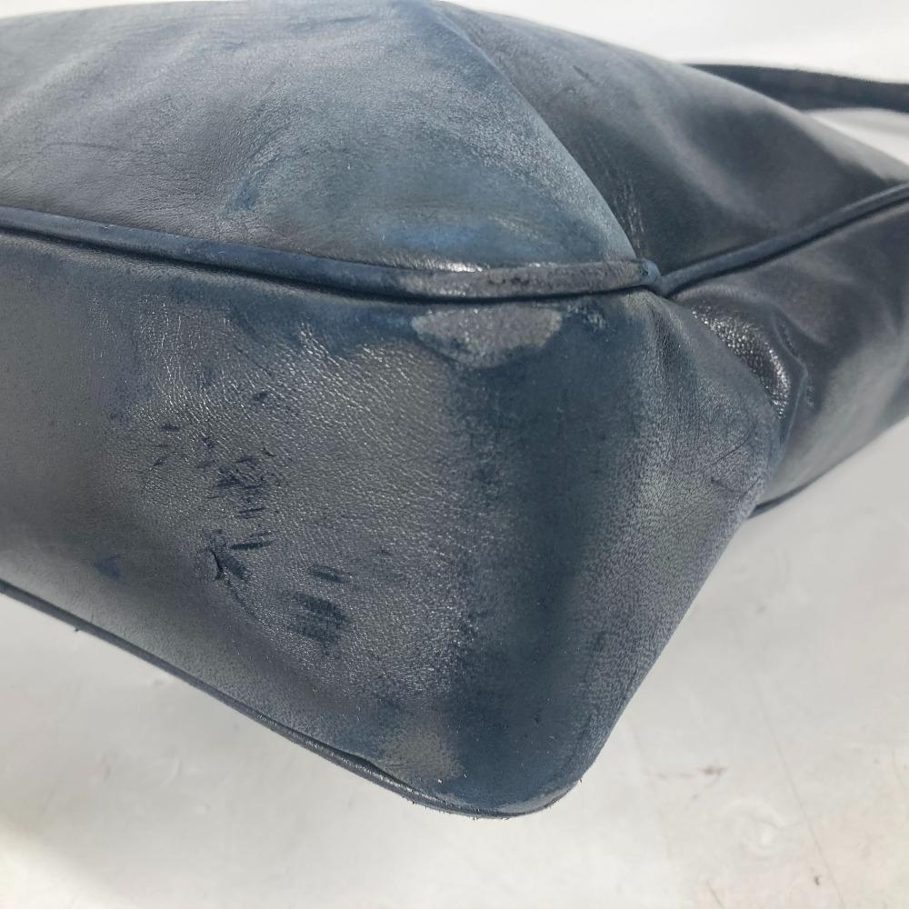 Chanel Vintage CC CC-Marke Umhängetasche Tragetasche Umhängetasche Leder Dunkelblau