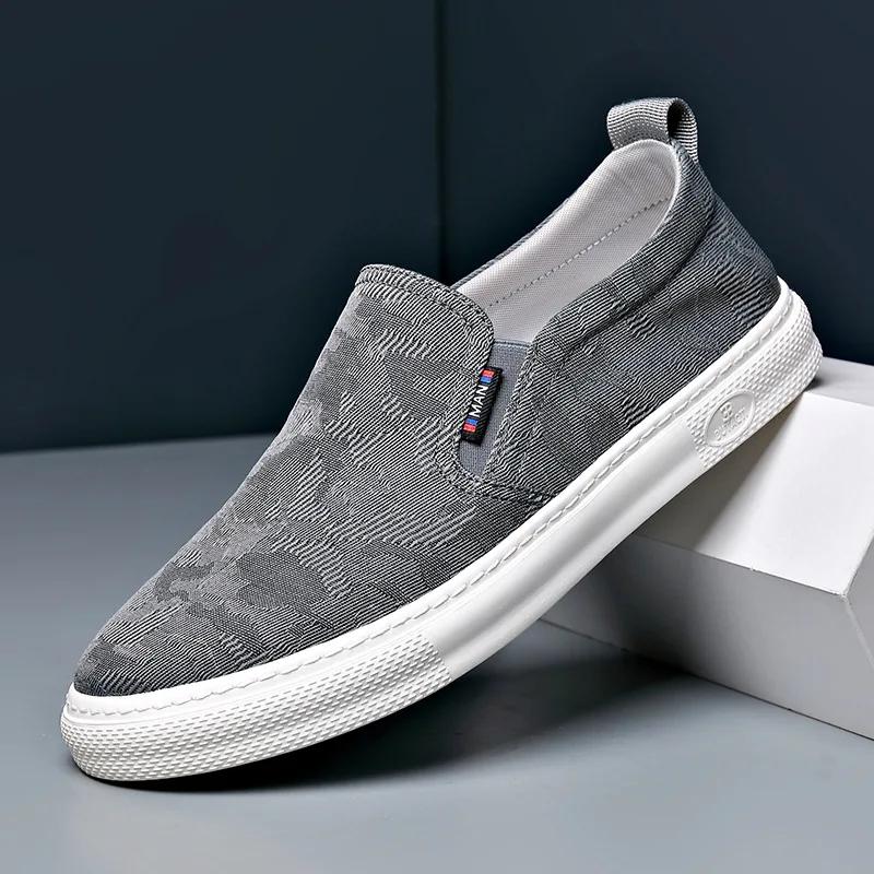 

Модные туфли из ткани Ice Silk Cloth для мужчин 2024 года, летние дышащие модные кроссовки для досок, кроссовки для мужчин, весна-осень, новые дизайнерские мужские туфли 38 серый