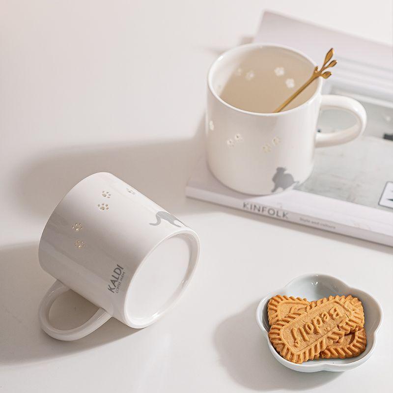 Ceramic Exquisite Cat Paw Mug Cartoon Birthday Gift Simple Couple Water Cup Coffee Breakfast Cup Office Birthday Christmas Gift