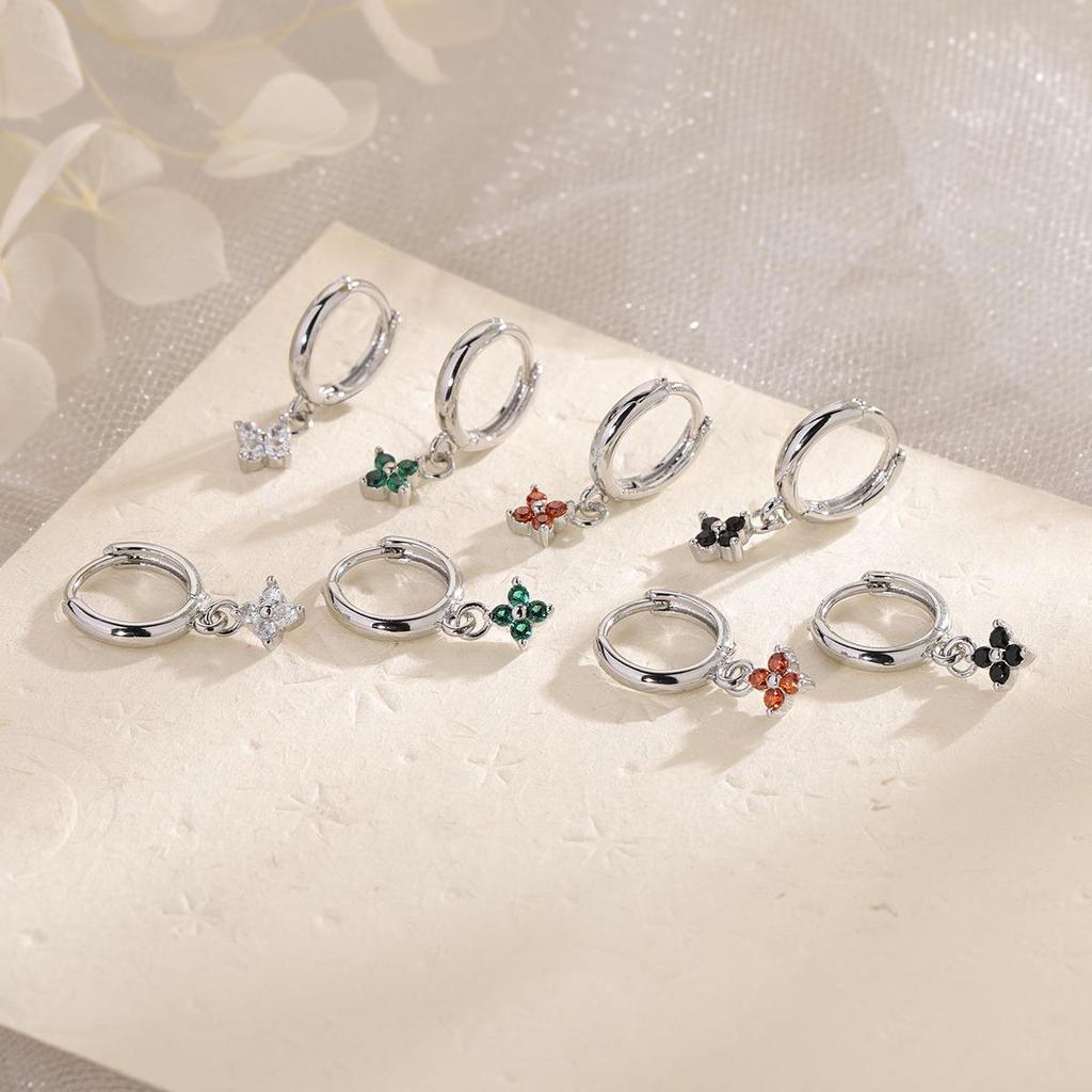 French Emerald Four-Leaf Clover Rhinestone Earrings: Colorful Zirconia Flower Studs & Trendy Lucky Clover Ear Cuffs.
