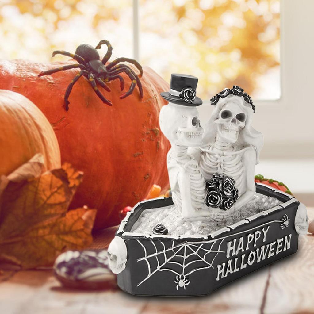 Skeleton Figure Halloween Skeleton Coffin Couple Figurine Resin Sculpture Collectible Gothic Decor Halloween Decorations Prank
