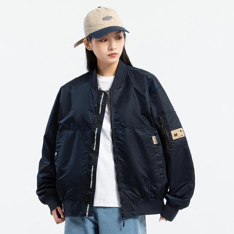 Frühling und Herbst Dünner amerikanischer großer Baseballmantel Nylon High Tech Drei Verteidigungspaar Lose Vintage Fliegerjacke