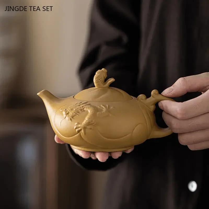 

1PCS 260cc Yixing original ore yellow section purple clay teapot fish turning dragon master handmade biomimetic tea set