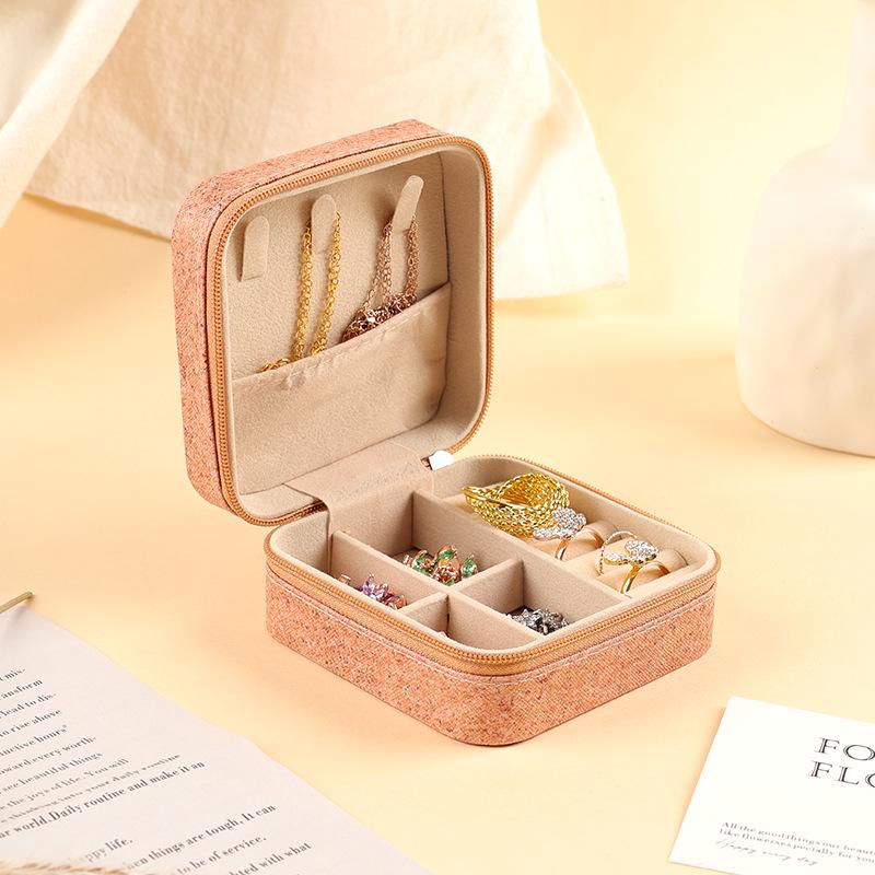 Retro Portable Cork Jewelry Box for Earrings, Rings & Necklaces