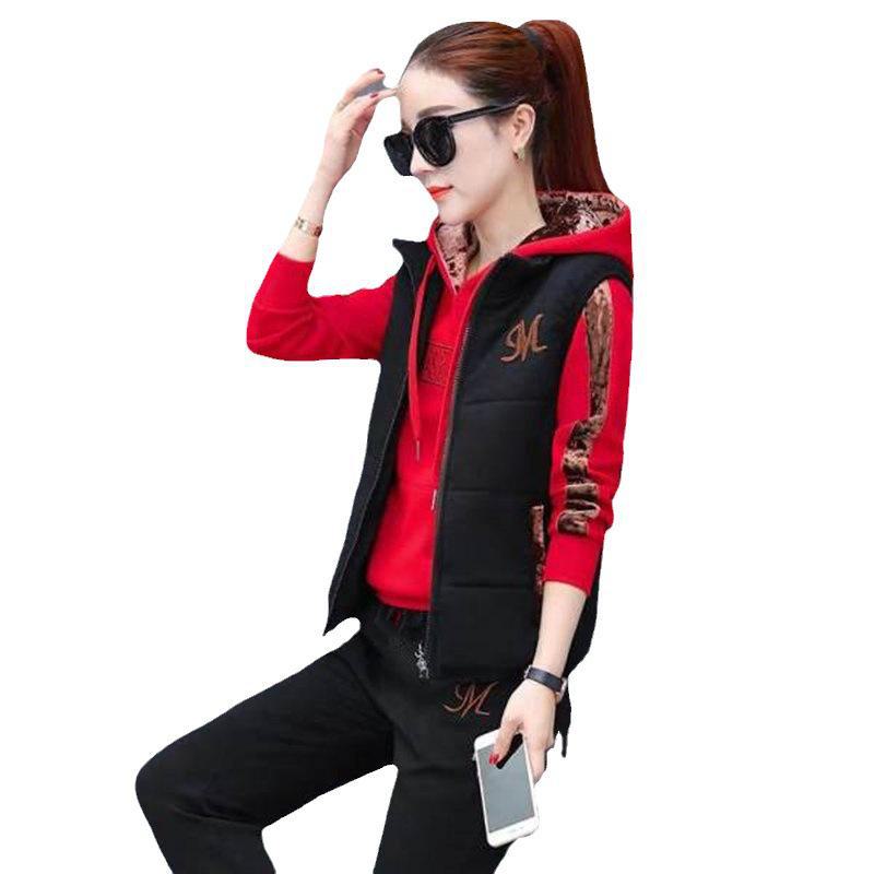 Women's Plush Thickened Three-Piece Casual Sportswear Suit - Autumn/Winter 2024 Fashionable Large Size Sweatshirt.