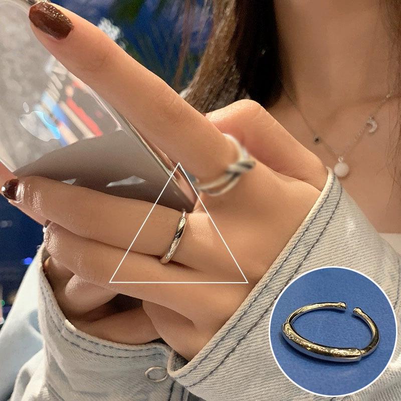 

Geometric Bold Hip Hop Ring for Women – Trendy European & American Style, Open Creative Index Finger Design Adjustable