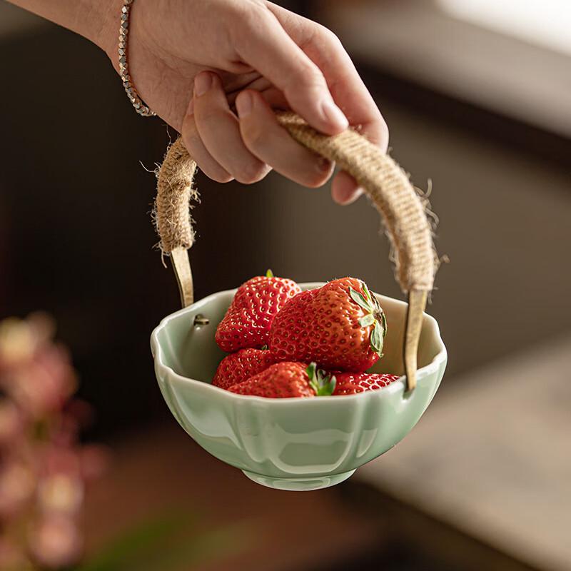 Retro Ceramic Portable Fruit Basket