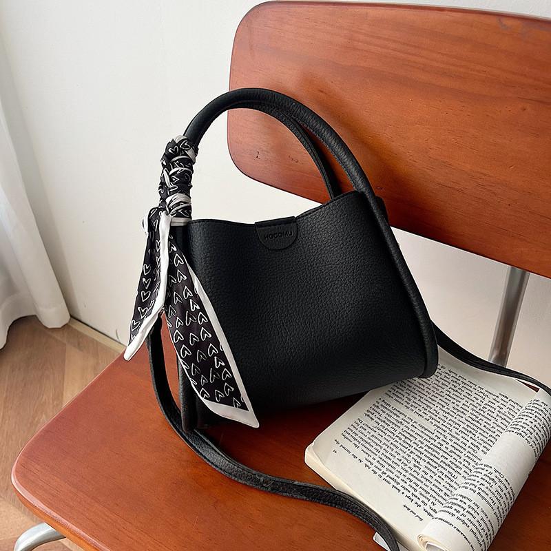 Ielgy High-End Retro Bucket Bag Commuter Handbag Fashion One-Shoulder Messenger
