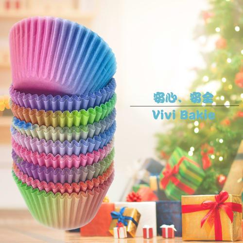 Vivi Bakie Muffinformar, 100-pack, 4 färger, Engångspappersformar för bakning, Fettavvisande pappersformar, Idealiska för muffins, matlådor och konfekt