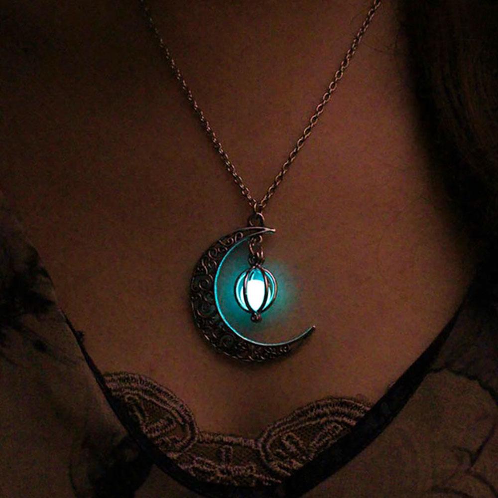 Glowing In The Dark Moon Pendant Necklace Women Pumpkin Lantern Charm Luminous Necklaces Jewelry Gifts