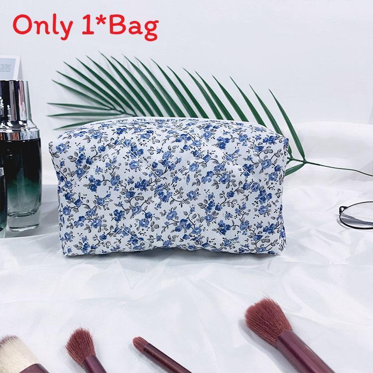 Cotton Floral Makeup Bag With Breathable Design For Daily Use