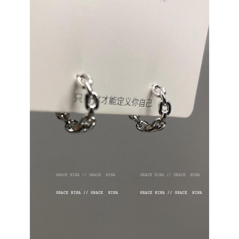 ins cold wind chain ear buckle 2026 earrings women s summer design sense simple and versatile earrings