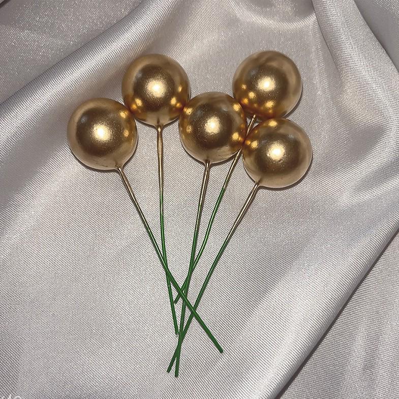 Gold & Silver Foam Cake Decoration Balls - Birthday & Dessert Table Ornament