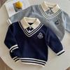 Jungen Strickjacke mit gefälschtem Lagenlook Herbst Winter Schulpullover Jacke