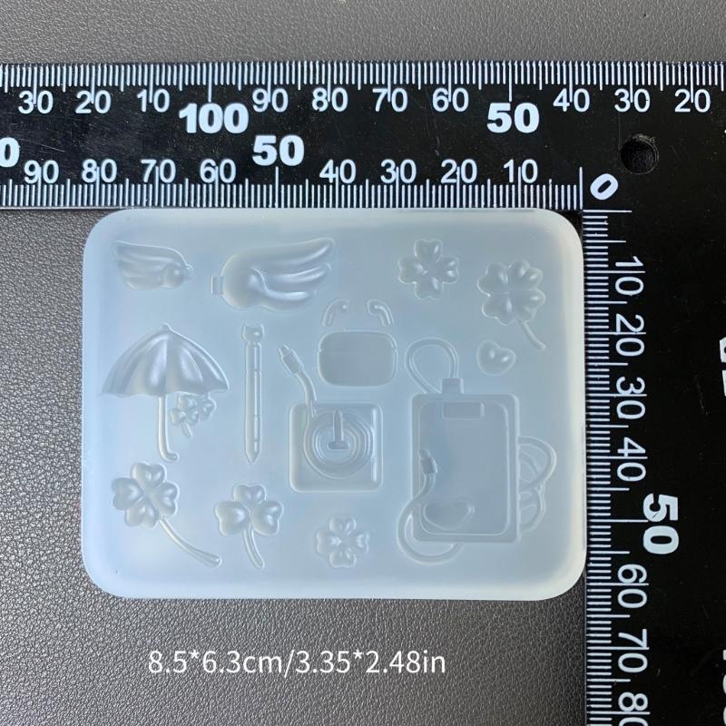 Silicone Mold Clovers Shaped Accessories Mould Unique Epoxy Resin Jewelry Making Molds for Crafting Enthusiasts