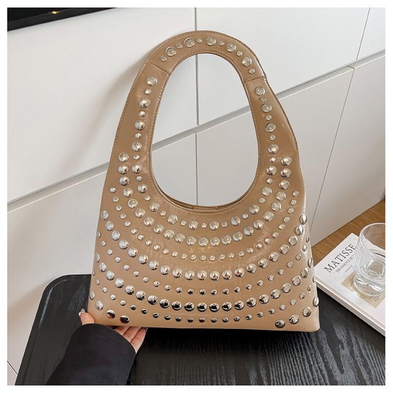 

Trend Punk Style Rivet Bag Female Niche Design Commuting Armpit Temperament Shoulder хакі