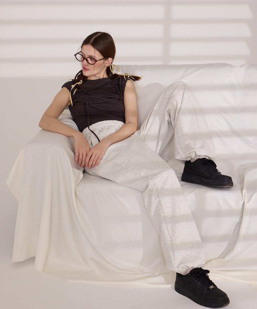 DANGLEDROP Dgdp Legline Wide Sweatpants Oatmeal