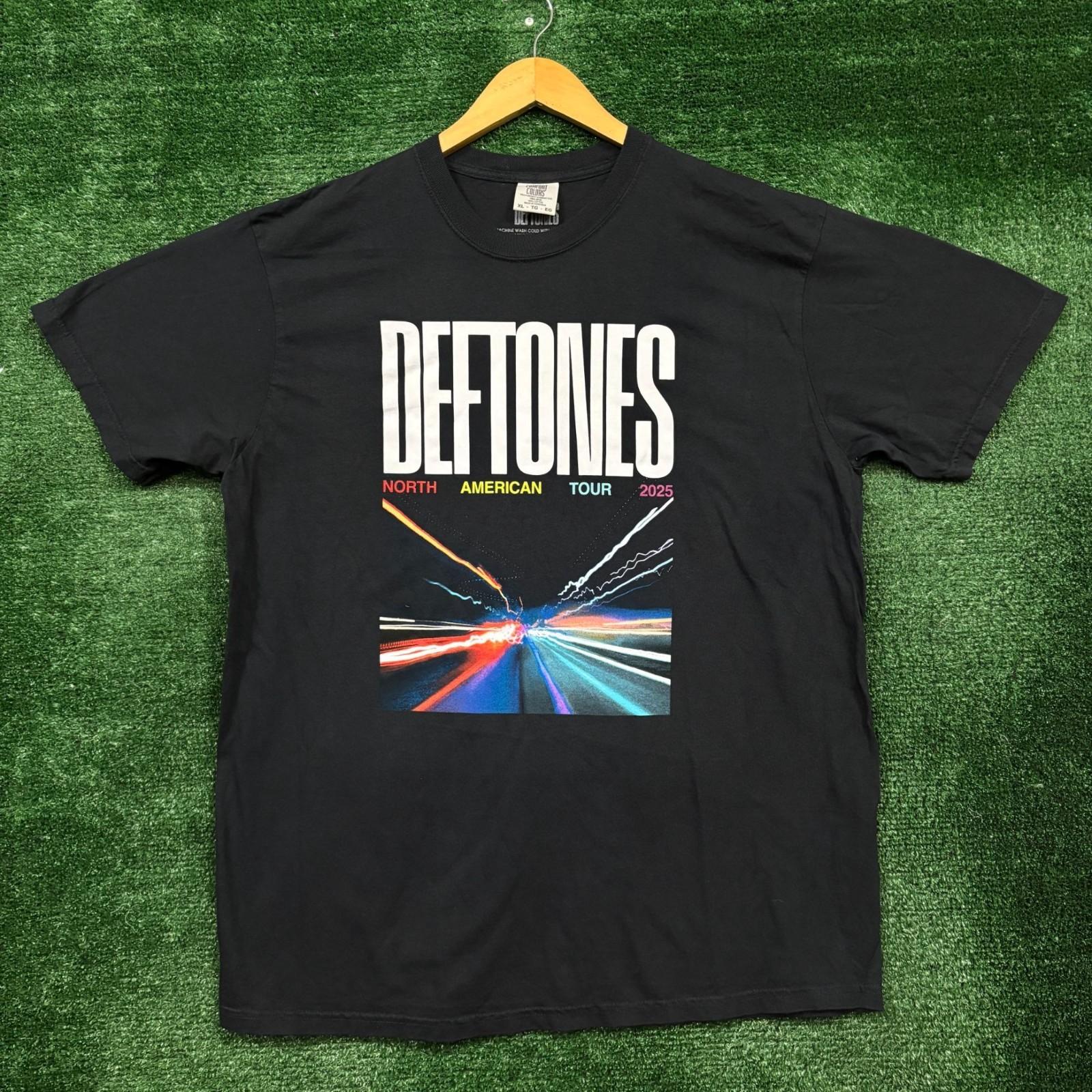 Deftones North American Tour Nu Metal Band T-Shirt Size Extra Large S