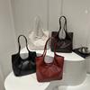 2026 New Fashi Casual Shoulder Bag Handbag Retro Bow Large Capacity Tote Bag Underarm Bag