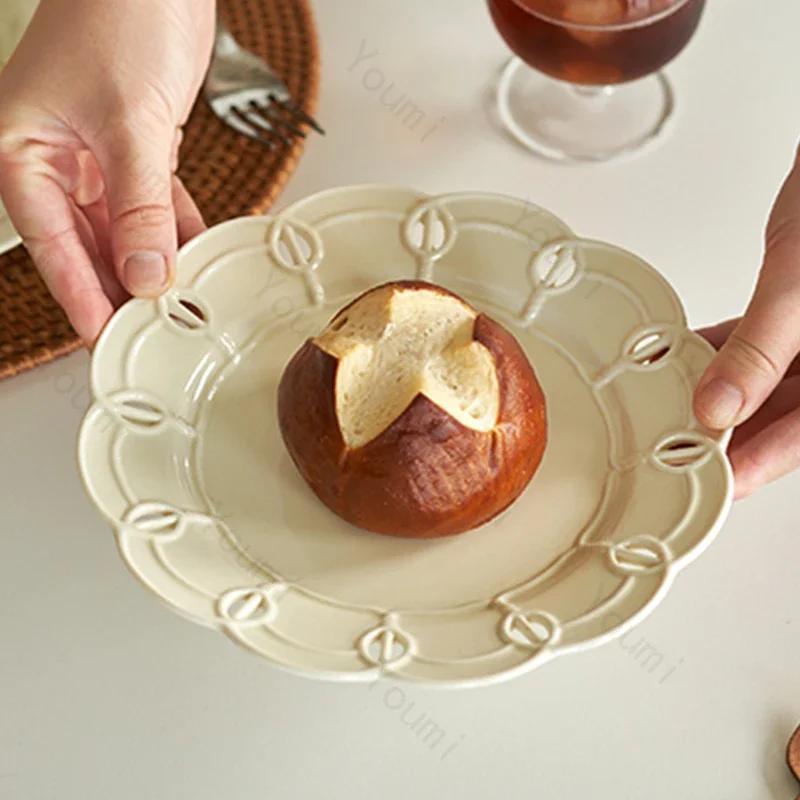 Kreativer Keramikteller in Uni-Farbe Luxus Restaurant Pasta Speiseteller Einzigartiger Ausgehöhlter Dessertteller Haushaltsgeschirr