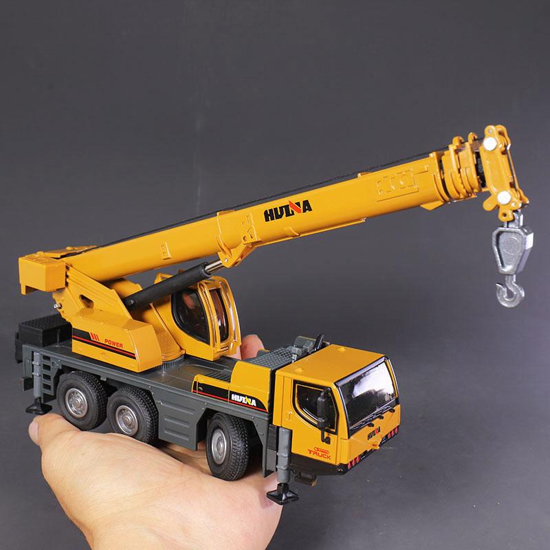 Huina 1:50 Druckguss LKW-montierter Kran Legierungsmodell Simulation Baufahrzeug LKW Junge Kinder Spielzeug Geburtstagsgeschenk für Kinder