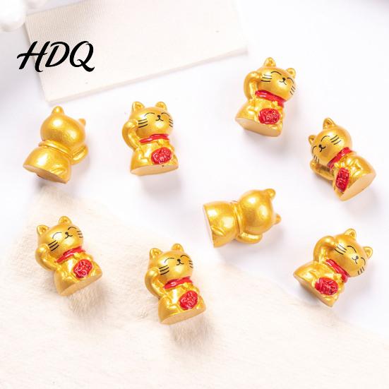 Mini Beckoning Cat Statue 10PCS Lucky Figurines Resin for Game Night Ornaments Prosperity Figurine Mahjong Table Desktop Display Good Luck